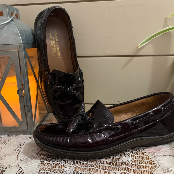 Donald J. Pliner Shoes - Donald Pliner Paten Leather Slip On Tassel Shoes Italian Made 6 1/2